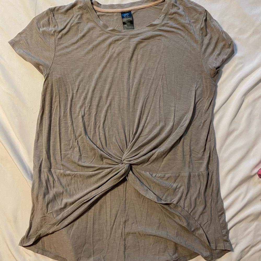 Gray champion twist front active tee